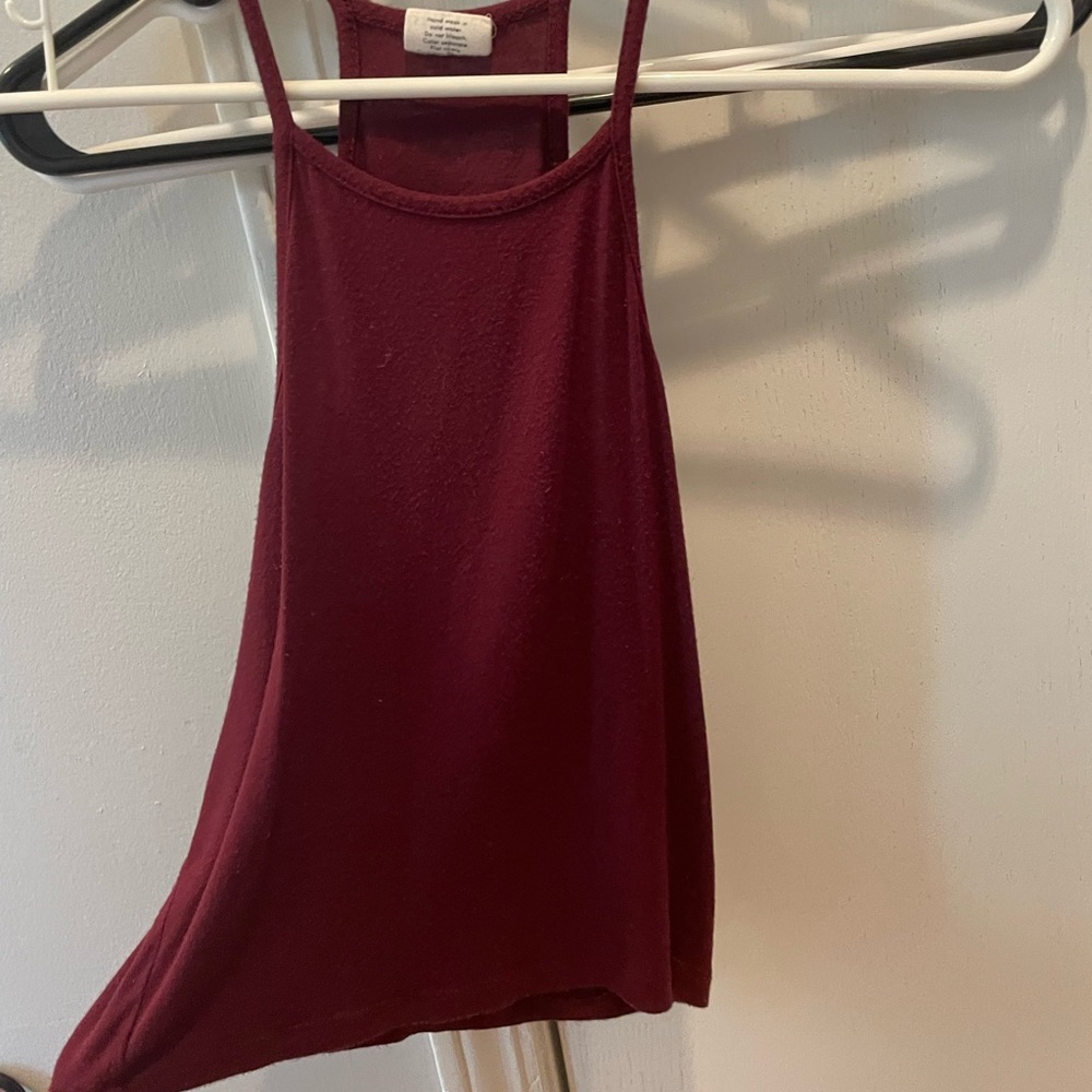 Maroon tank top size small